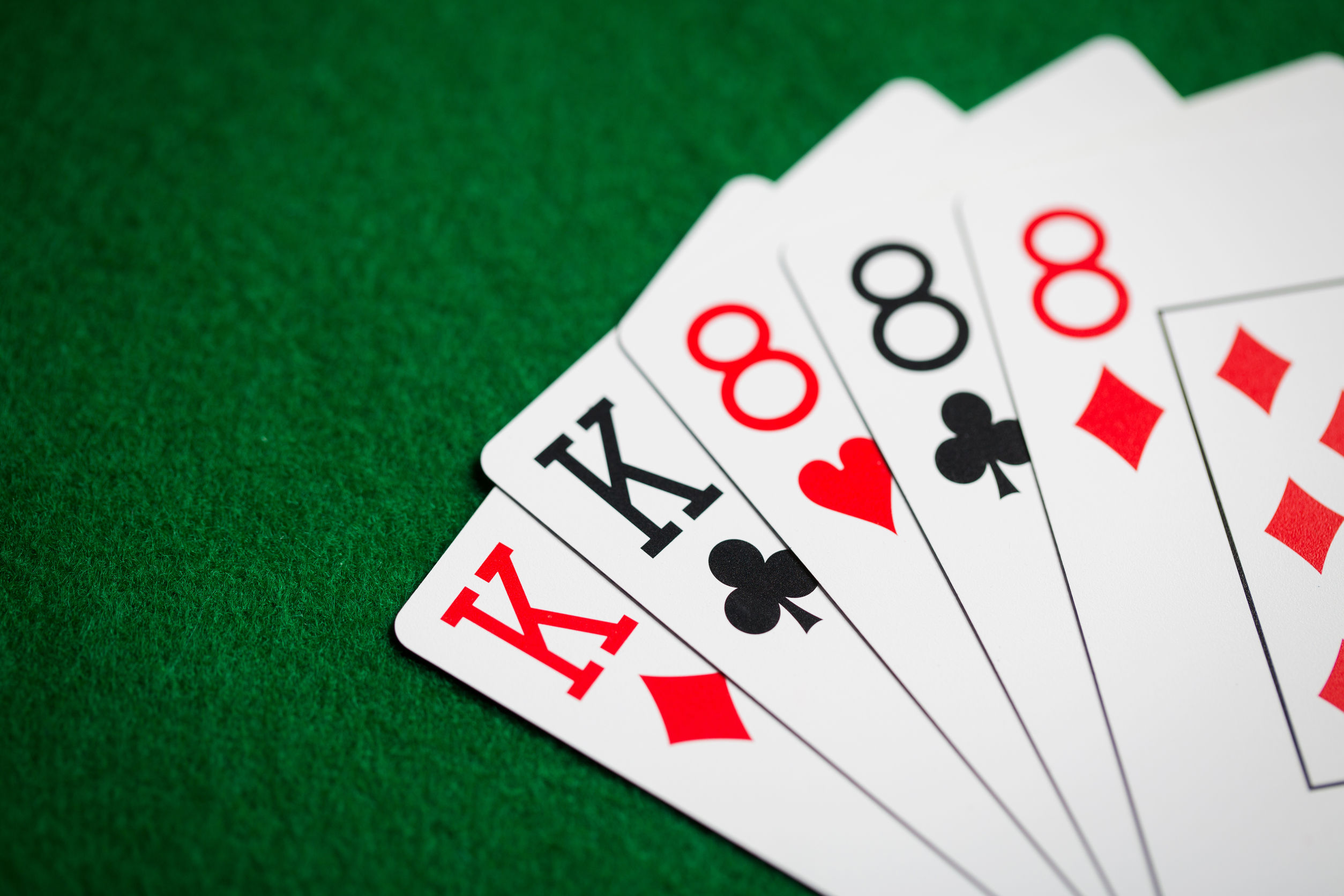 6 jogos de cartas que vão garantir a sua diversão